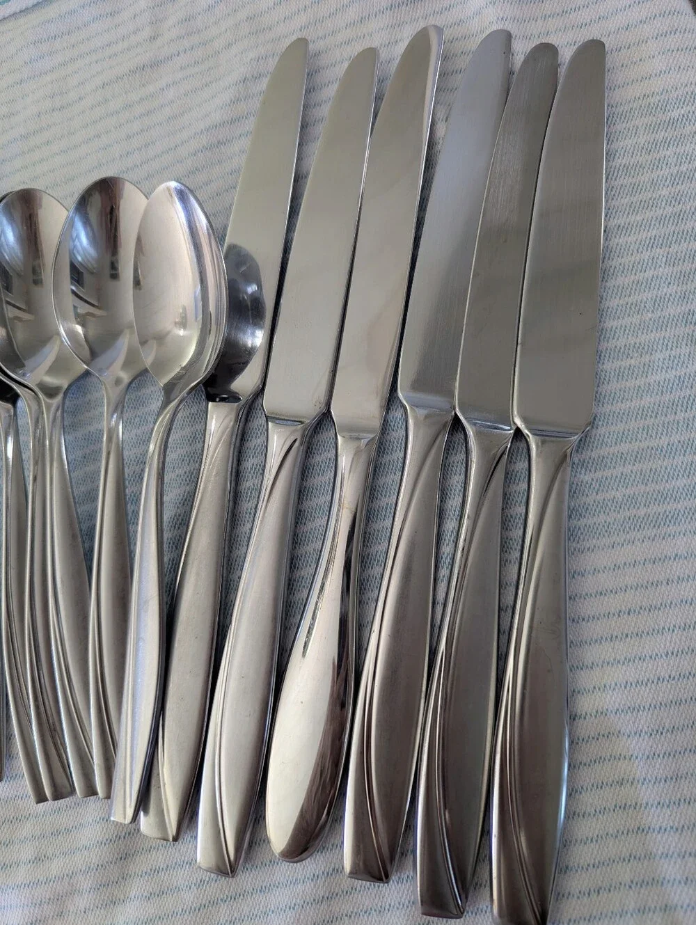 Oneida Camlynn Stainless Service For 6